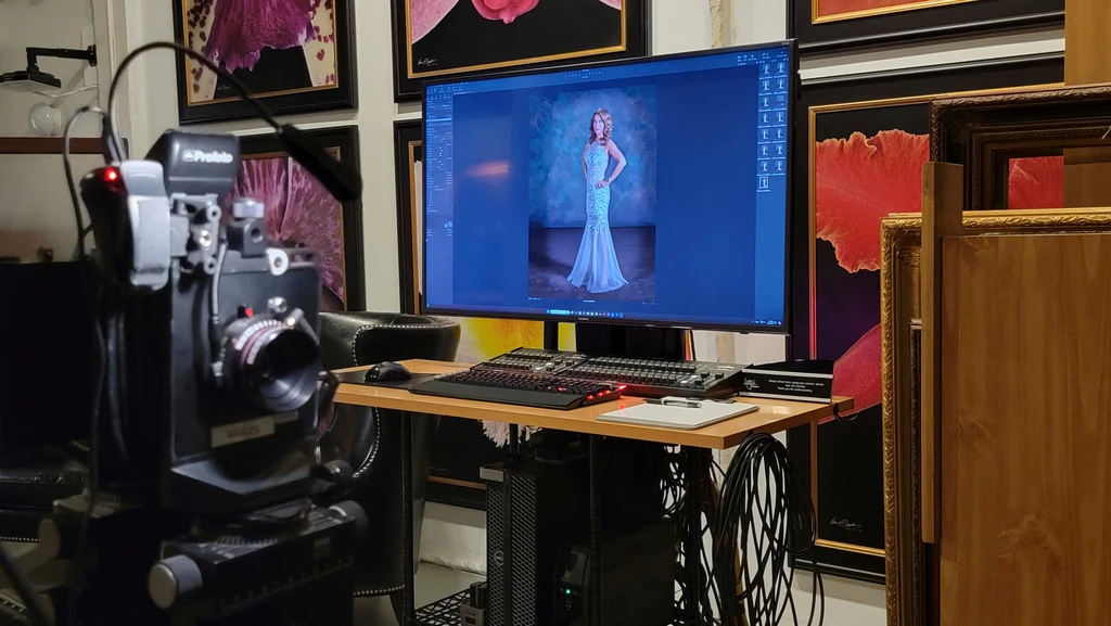 KGS Studios tethered visualization system showing a high-resolution portrait for collaborative client confirmation.
